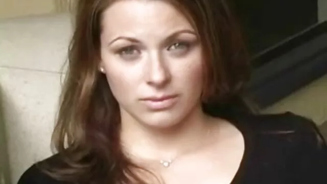 Beste porno Geen registratie  De roodharige vrouwen vidios porn gratis die de vagina vullen met vers sperma.