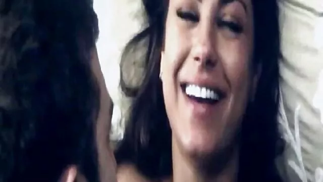 Beste porno Geen registratie  Vier nimfen wisselen hun gaten. porbo gratia