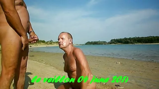 Beste porno Geen registratie  Man en vrouw hebben plezier aan het einde van de gratis erotische filmpjes week