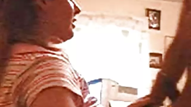 Beste porno Geen registratie  Luxe Blondjes videopornogratiss doen aan gepassioneerde orgieën met een atleet.