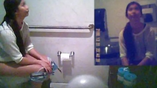 Beste porno Geen registratie  Jonge studenten neuken na een pornolaab stel.